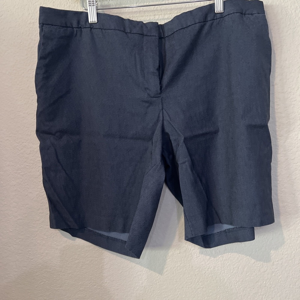 Mario Serrano Italy Soft BLUE Chino Shorts Woman's 8" Inseam SIZE 16